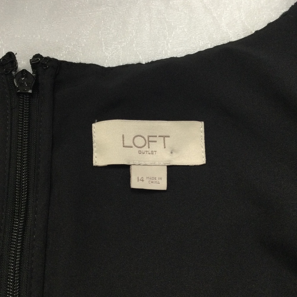 Loft Dress - Picture 9 of 10